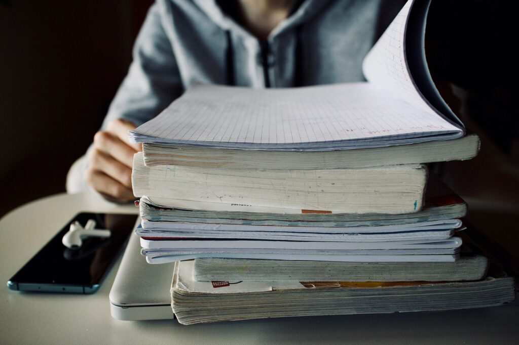 books, pile, education, school, lesson, knowledge, notebook, textbooks, learn, student, laptop, earphones, mobile phone, communication, distance learning, lesson, lesson, lesson, lesson, lesson, distance learning, distance learning
